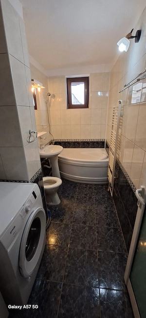 Apartament 4 camere, 78 mp, mobilat complet - zona centrala, Targu Jiu - imagine 3