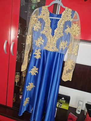 Rochie de vânzare 
