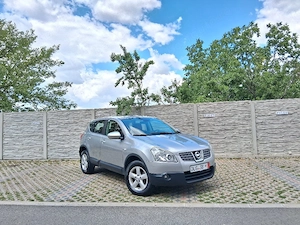 Nissan Qashqai 4x4 Automat - imagine 4