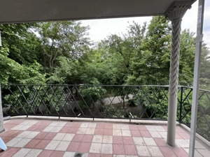 Apartament fermecator cu vedere in parcul Cismigiu - imagine 2
