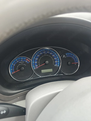 Dezmembrez Subaru forester  - imagine 4