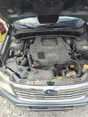 Dezmembrez Subaru forester  - imagine 5