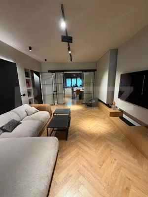 Apartament 4 camere, 88.17 mp, mobilat, utilat și renovat, zona Nanterre