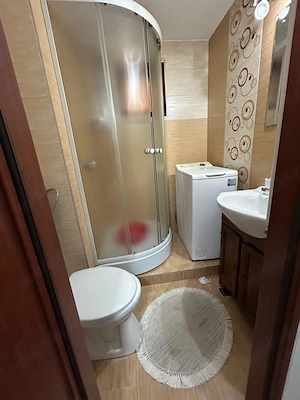 Închiriez apartament cu 2 camere str. CLOȘCA - CETATE - imagine 7