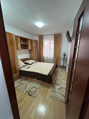 Închiriez apartament cu 2 camere str. CLOȘCA - CETATE - imagine 6