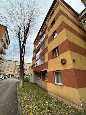 Închiriez apartament cu 2 camere str. CLOȘCA - CETATE - imagine 8