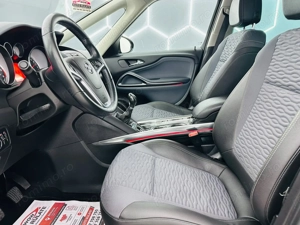 Opel Zafira - imagine 12