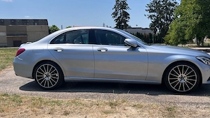 Mercedes Benz C220diesel km reali  fara daune    - imagine 2