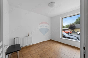 Spațiu comercial P+E | 130 mp | Vad comercial excelent | Zona Intim - imagine 4