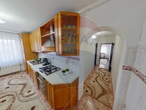Apartament cu 4 camere de vânzare - imagine 3