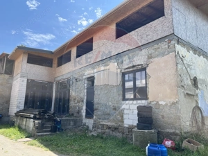 Casă / Vilă cu 5 camere de vânzare - imagine 16