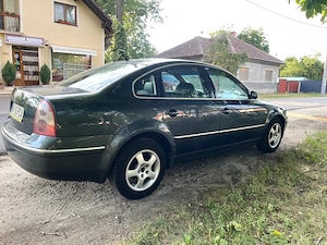 VW Passat  - imagine 2