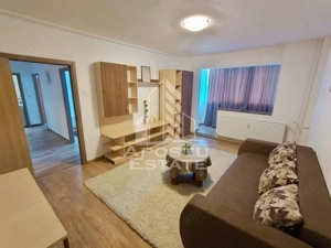 Apartament cu 3 camere , de inchiriat,  zona Circumvalatiunii