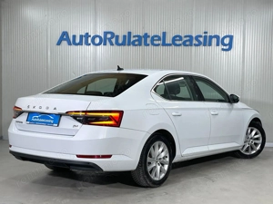 Skoda Superb - imagine 3