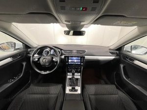 Skoda Superb - imagine 7