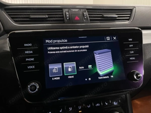 Skoda Superb - imagine 15