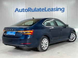 Skoda Superb - imagine 3