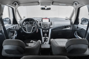 Opel Zafira 1.6 CDTI   2015    Pilot automat   Start Stop   Număr locuri: 7 - imagine 4