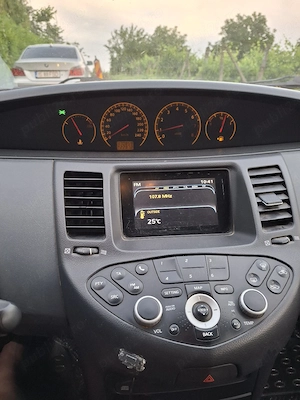 Vand Nissan Primera  - imagine 3