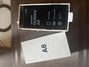 Vand telefon Samsung Galaxy A8 2018 (A 530)