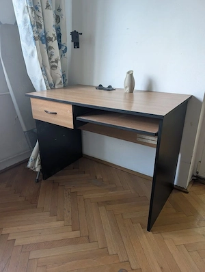 Birou cu sertar - stare bună