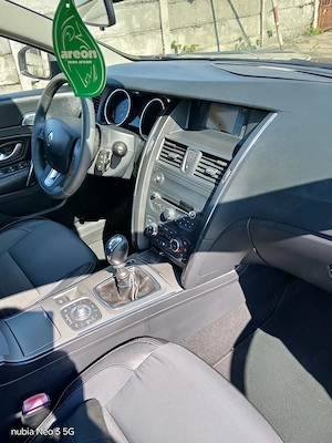 Renault Latitude - imagine 12