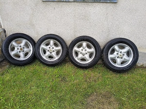 Set 4 jante aliaj Land Rover pe R16