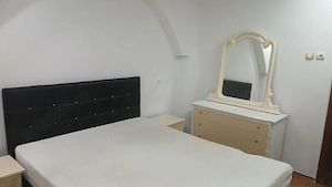 inchiriez Aparament cu 3 camere decomandat  str Nae Leonard, CinCin,,C.T ,AC,et.3, LA 450e luna