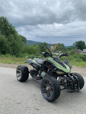 Vând atv 250 cc 