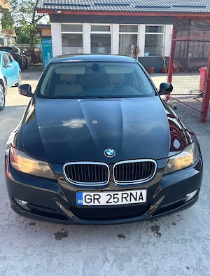 Vand Bmw 320 facelift - imagine 4