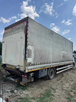 Iveco Eurocargo 12 tone cu lift  - imagine 4