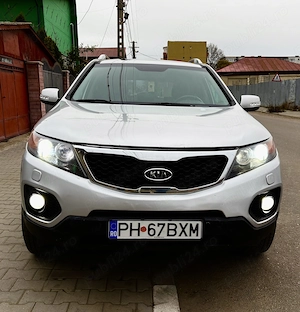     Kia Sorento II 2010 | 2.2 CRDi | AWD | Automat  - imagine 3