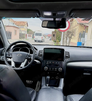     Kia Sorento II 2010 | 2.2 CRDi | AWD | Automat  - imagine 2