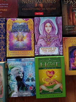 Vand colectie 11 seturi Oracle Cards - imagine 4