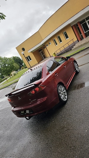 Vand Mitsubishi Lancer X,an 2009 - imagine 3