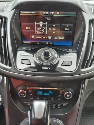 Ford Kuga 2016 unic proprietar - imagine 3