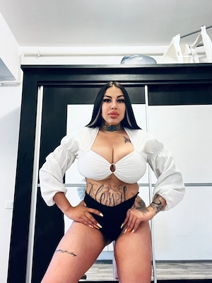 Alesia amanta ta perfecta 