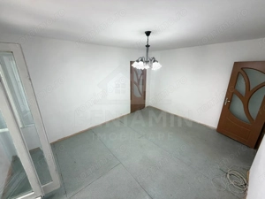 Apartament 2 camere etaj 1 cu teava de gaze 41mp Craiovita - imagine 2