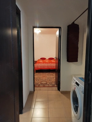 Proprietar vand sau schimb apartament 3 camere parter Enescu 7 renovat - imagine 9