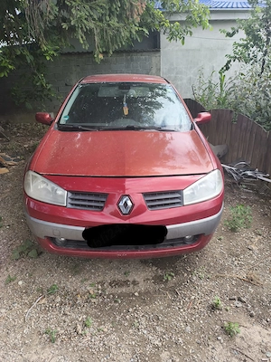 Dezmembrez Renault Megane - imagine 4