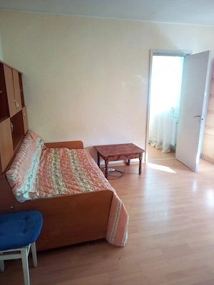 Schimb ap 2 camere Nord cu garsonieră 