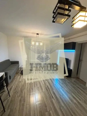 Apartamnet 2 camere balcon si loc de parcare privat