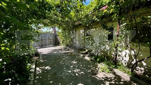Casă parter 133 mp, teren 462 mp, toate utilitățile, zona Ambasador-Brestei - imagine 2