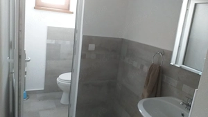 Propietar Închiriez  clădire 4 etaje  Hotel. Pensiune.Clinică . Birouri  ect central   zona bîlea - imagine 5