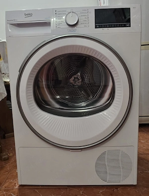 Uscator de rufe electric Beko