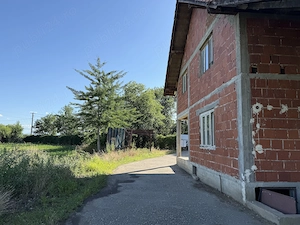 Cladire nefinisata plus teren intravilan in Orastie - imagine 4