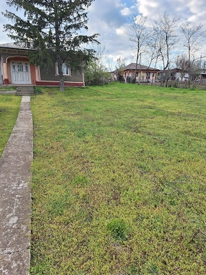 Casa 6 camere, teren 3080mp Comuna Cuca