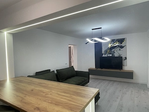 Proprietar - inchiriez apartament 3 camere   Unirii Nord, Buzău - imagine 3