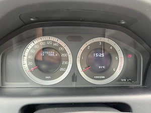 Volvo XC60 D5 4x4 Automat - imagine 8