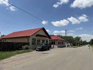 Proprietate mixtă ( casa + 2 spații comerciale, teren 1780mp) - imagine 5
